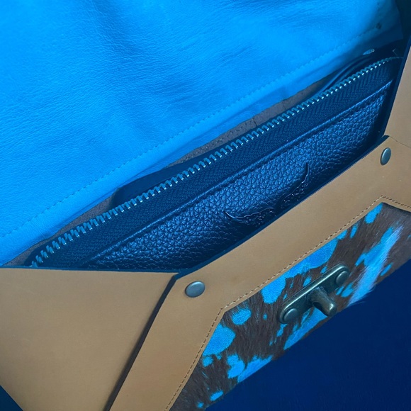 Erika Lynn handmade cowhide leather clutch crossbody bag beige turquoise rare - Picture 8 of 9